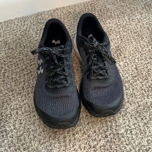 Under Armour Charged Escape Sneakers size 8 1/2